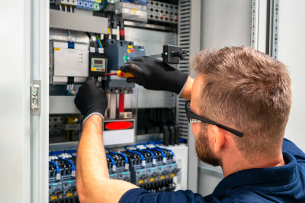 Best Emergency Electrical Repair  in Val Verde Park, TX